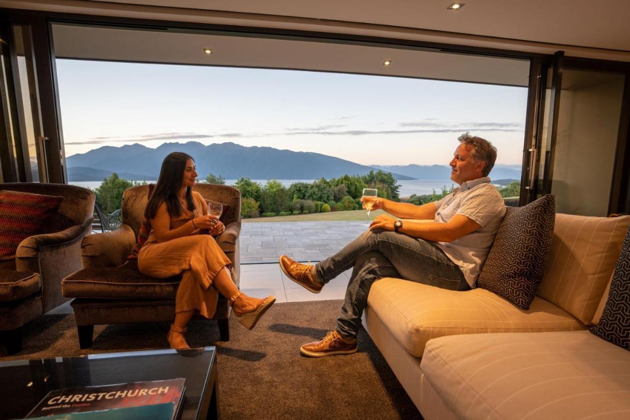 High Leys Lodge Te Anau Exteriör bild
